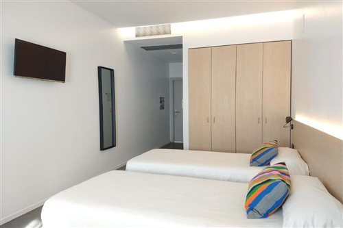 Economy, Double or Twin Bed