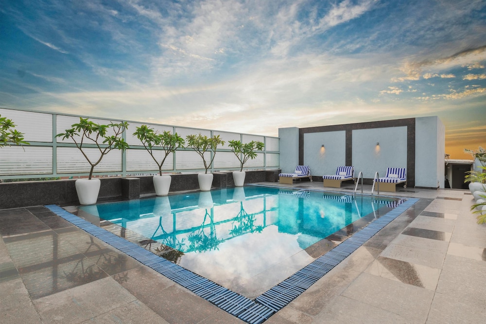 Country Inn Suites By Radisson Gurgaon Sector 12 43/49