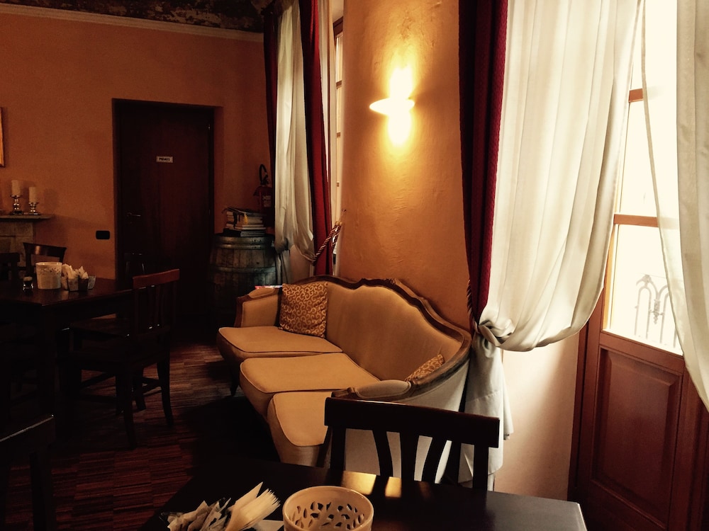 Albergo San Lorenzo 44/66