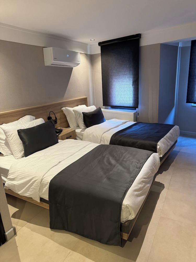 Standard, Double Bed