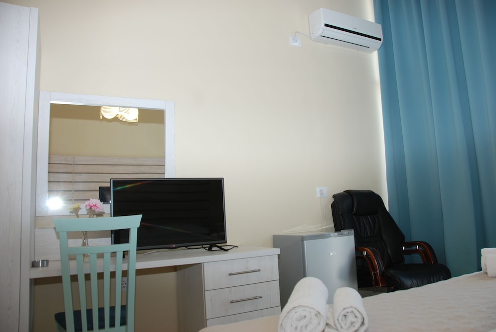 Hotel Saranda 35/79