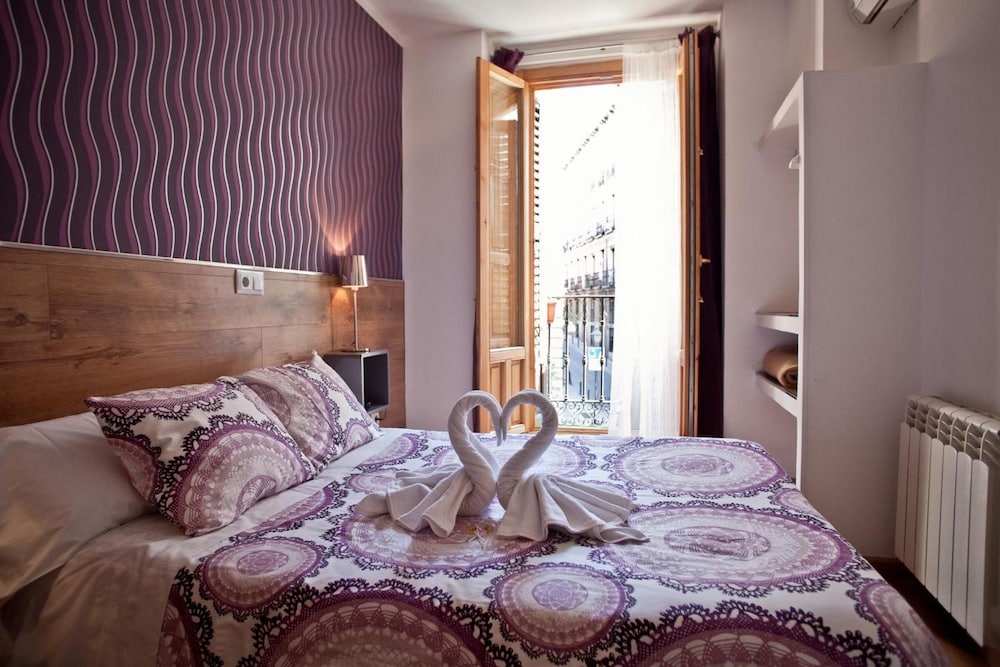 Hostal Victoriano 13/90