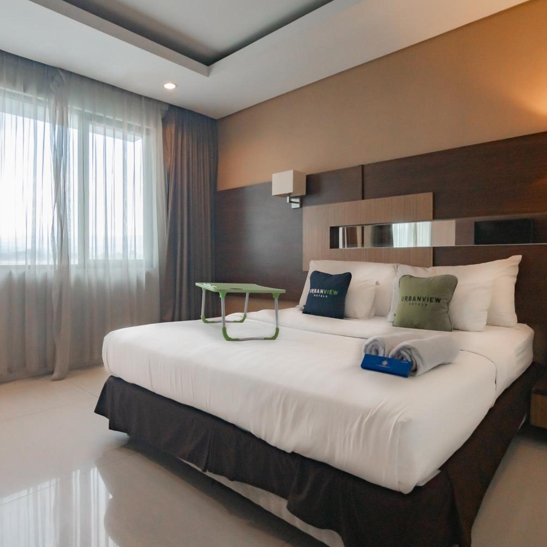 Urbanview Hotel Newton Riau Bandung 15/55