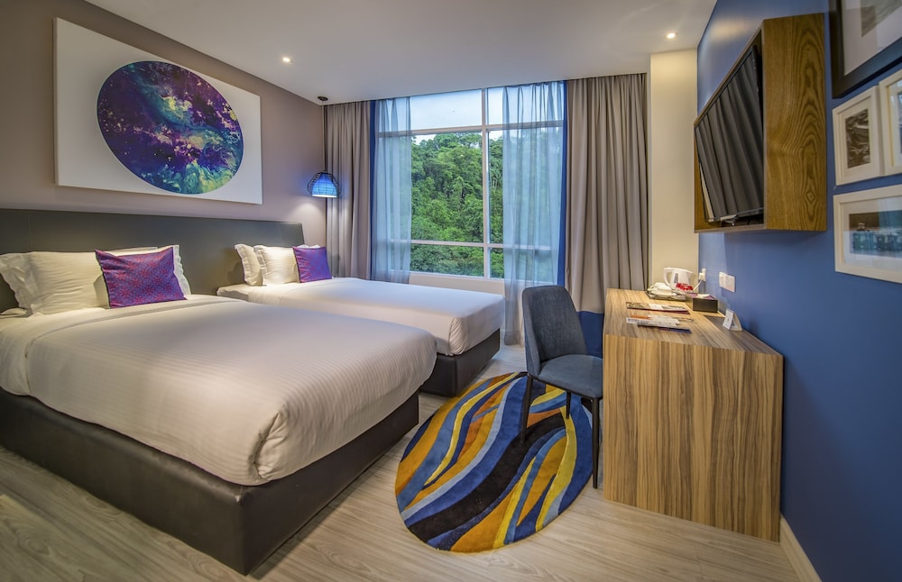 Mercure Kota Kinabalu City Centre 20/65