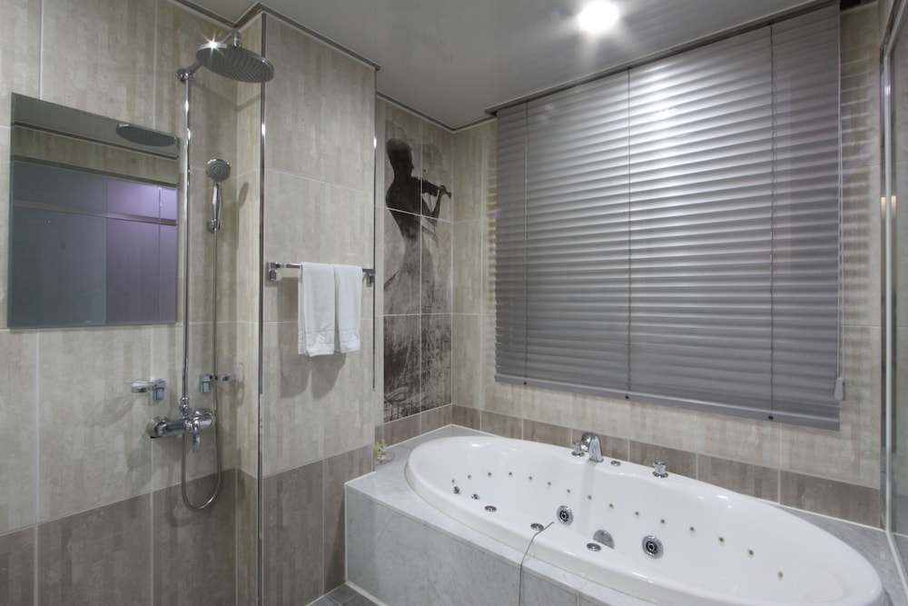 Incheon Prince Hotel 38/46