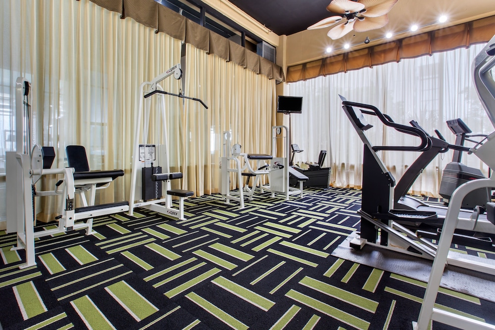 Coastal Hotel and Suites Virginia Beach - Oceanfront 19/29