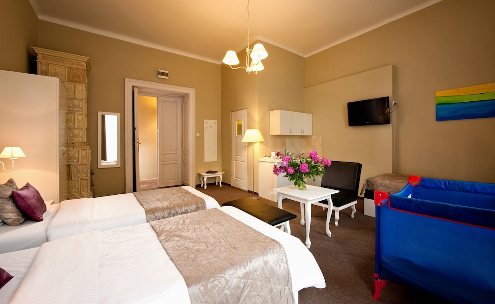 Leone Aparthotel 16/30