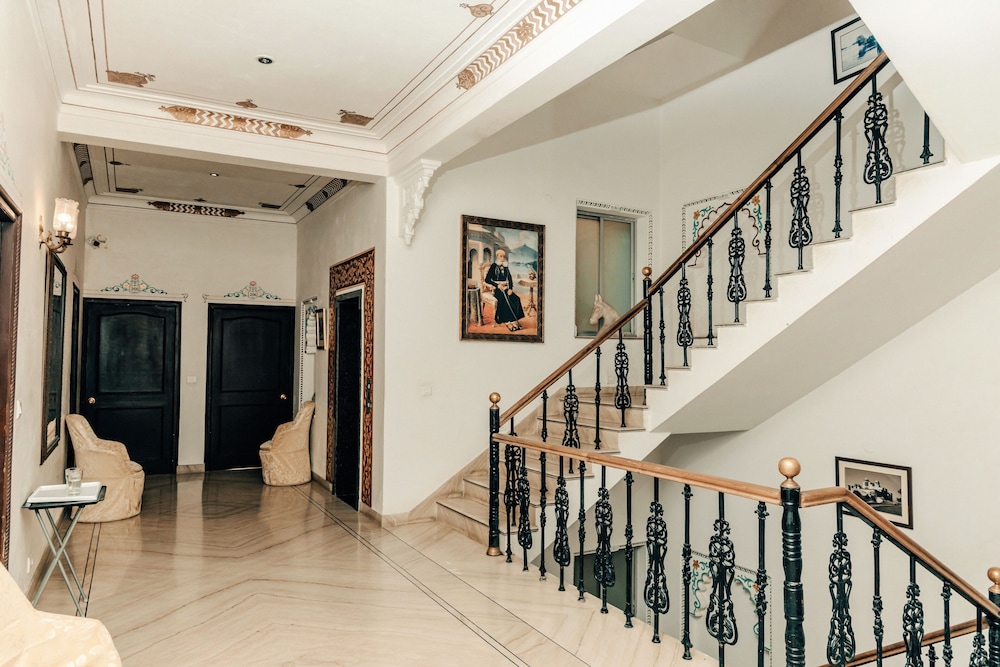 Hotel Boheda Palace 28/37