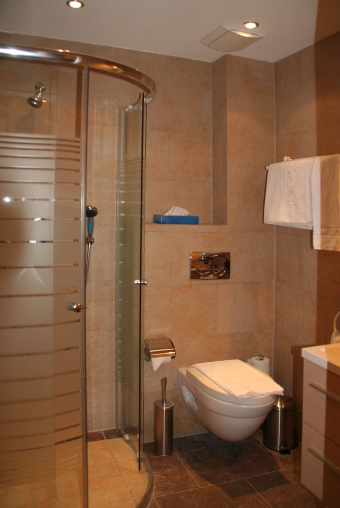 Atlas Grand Hotel 47/50