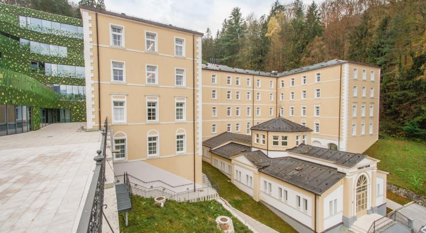 Zdraviliski Dvor Adults only +14 in LASKO