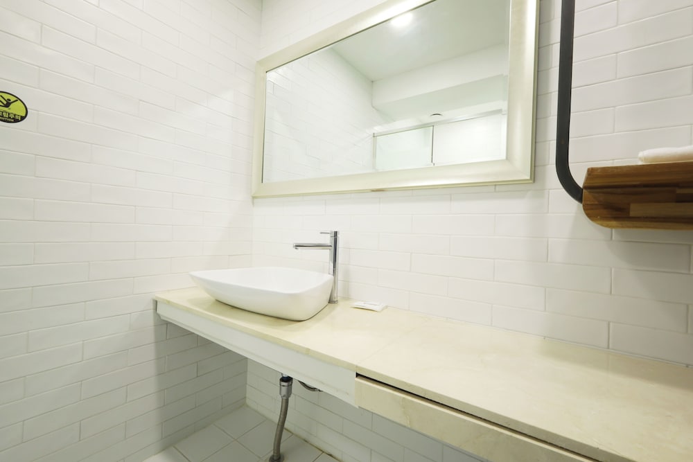 Hotel Ignis 48/50