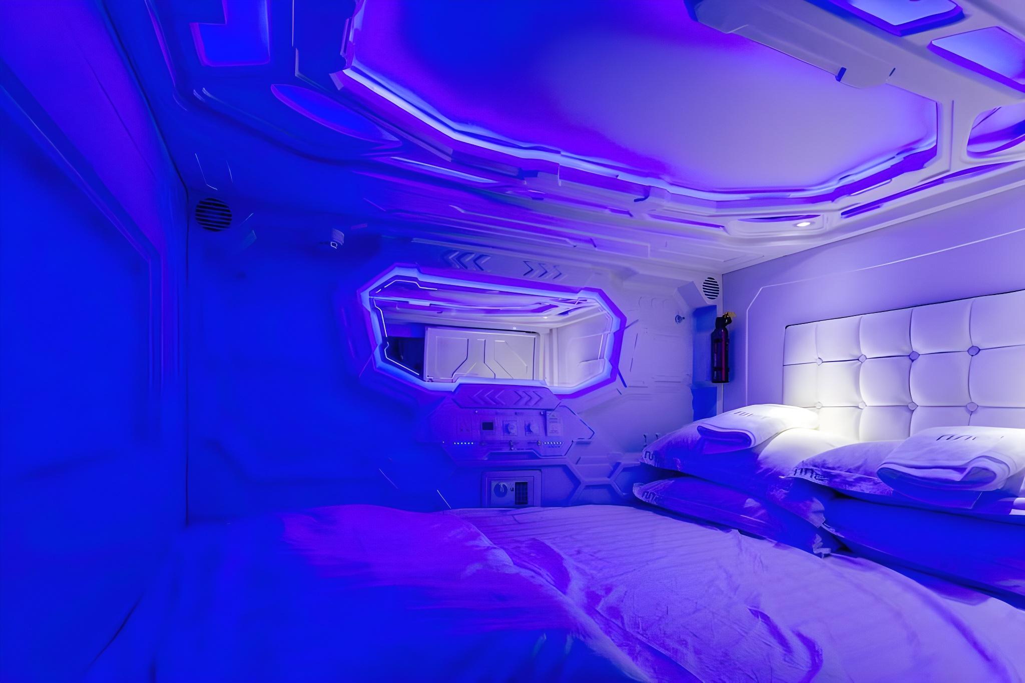 MIXED DORM, STANDARD, DOUBLE BED