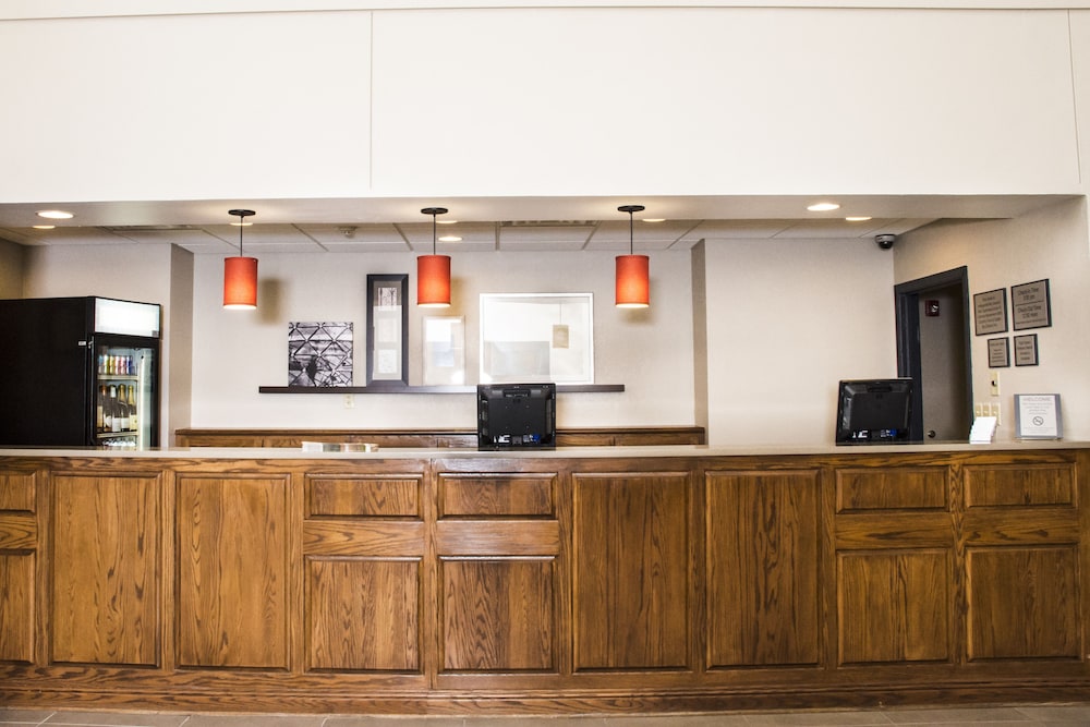 Country Inn and Suites By Radisson Winchester Va 2/27