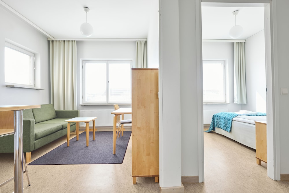 Töölö Towers 30/50