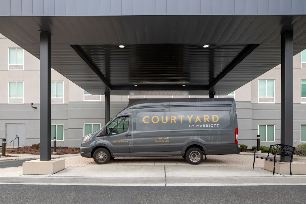 Courtyard by Marriott Seattle SeaTac Airport 44/49