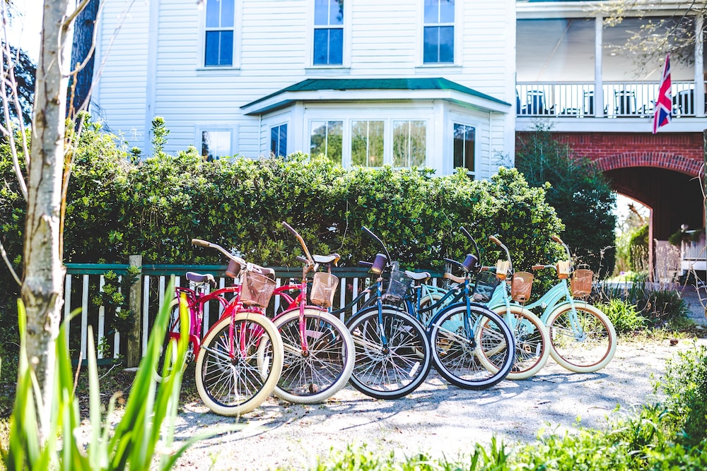 Roanoke Island Inn 37/50