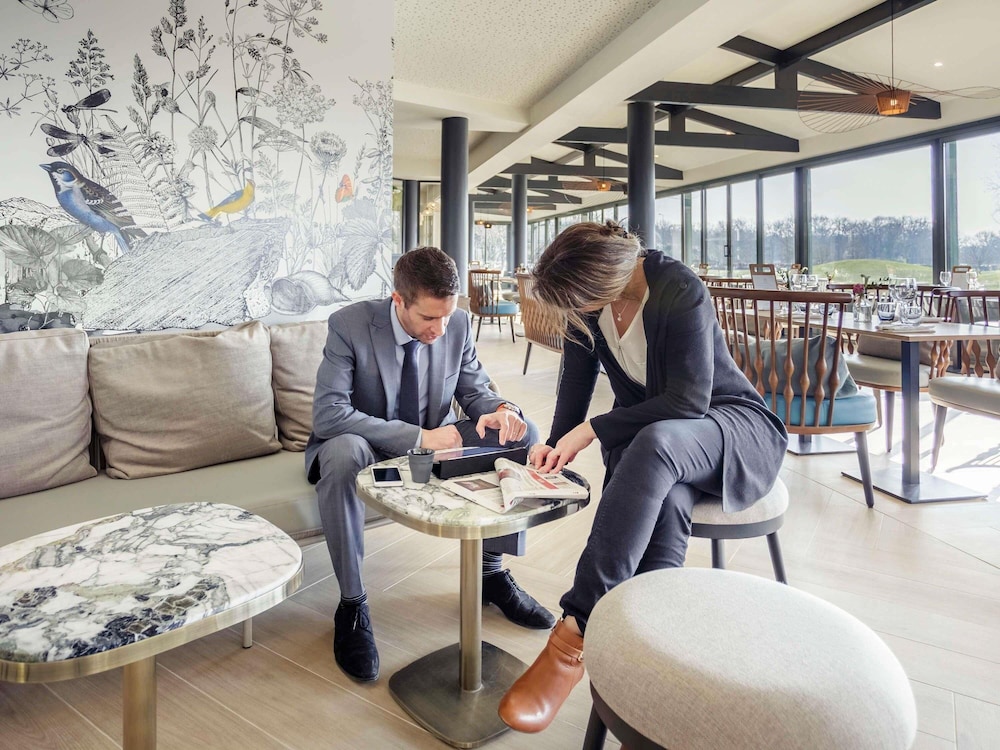Hotel Mercure Orleans Portes de Sologne 46/72