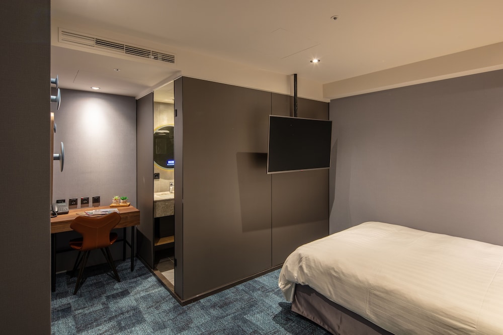 Standard, Double Bed, No Window
