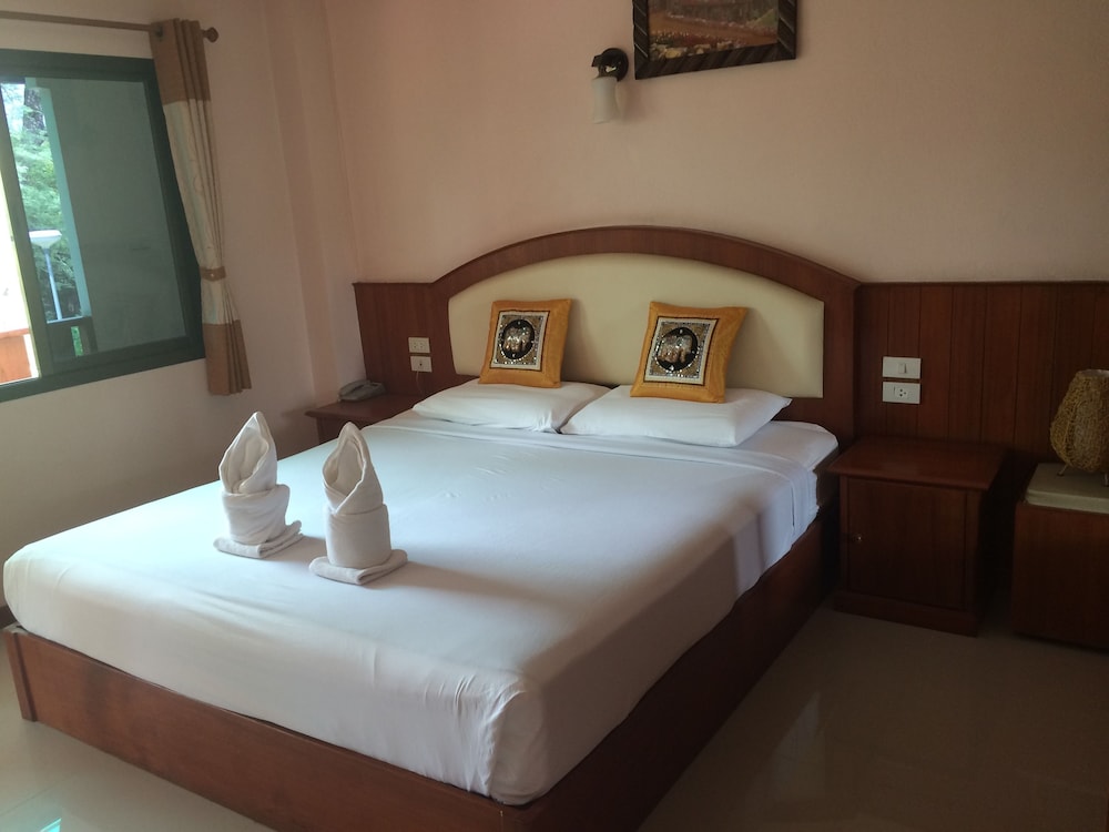 STANDARD, DOUBLE BED