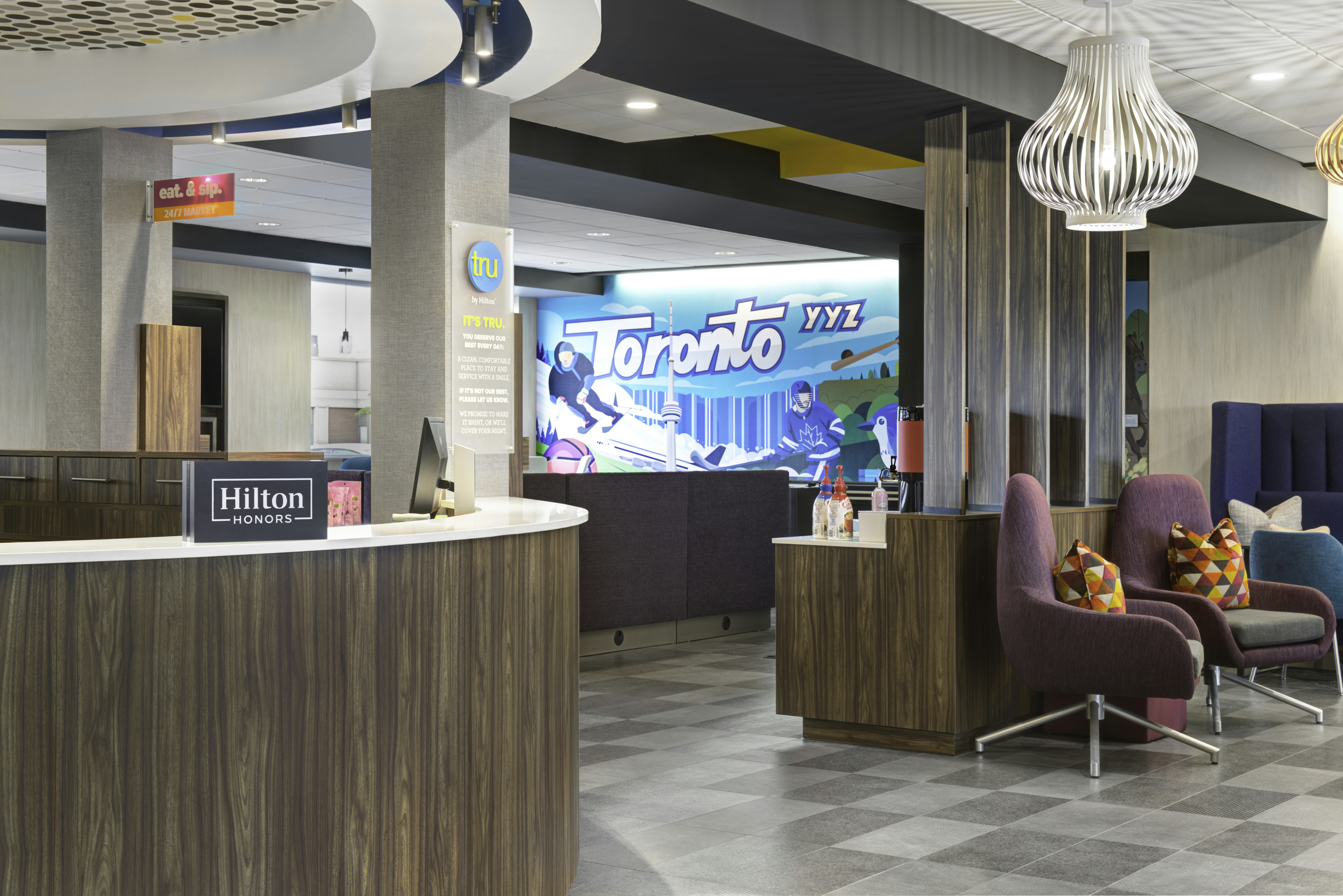 Tru by Hilton Toronto Airport West 5/27