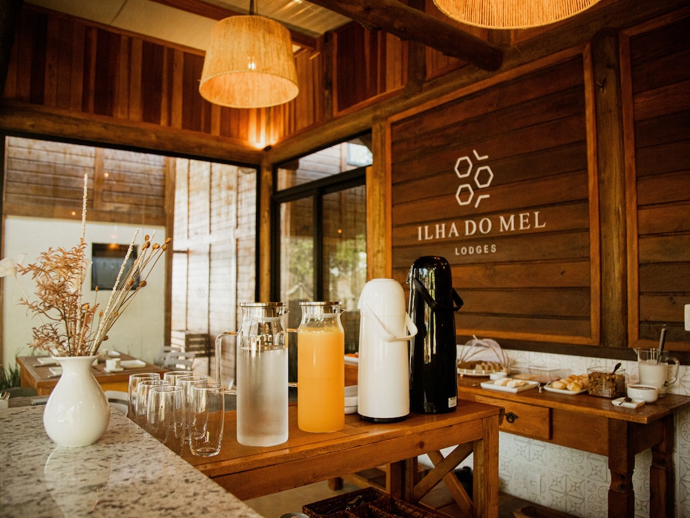 Ilha Do Mel Lodges 10/47