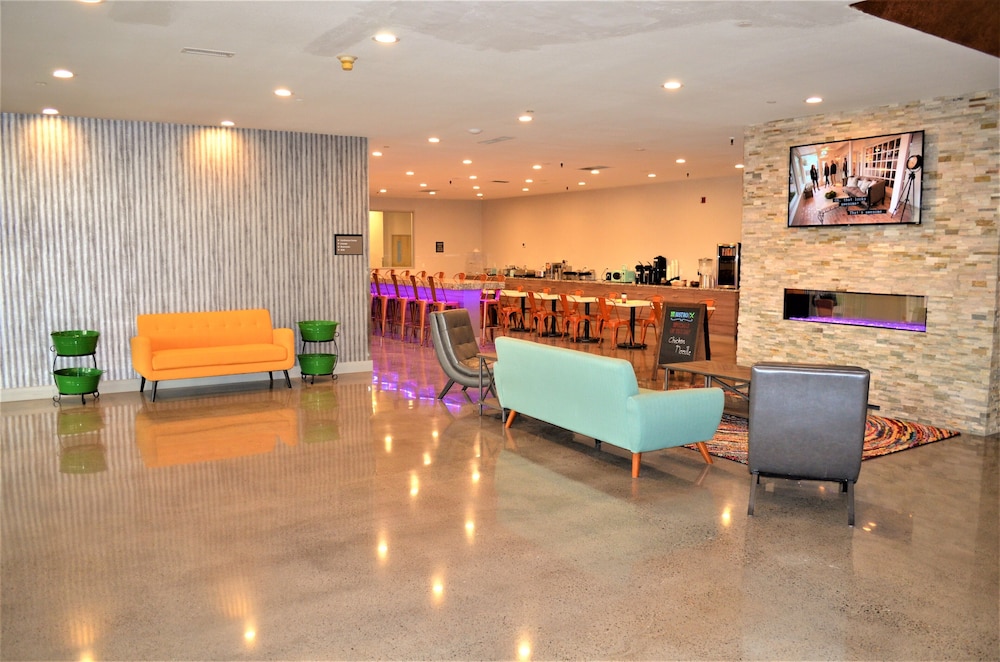 Richland Riverfront Hotel, Ascend Hotel Collection 7/65