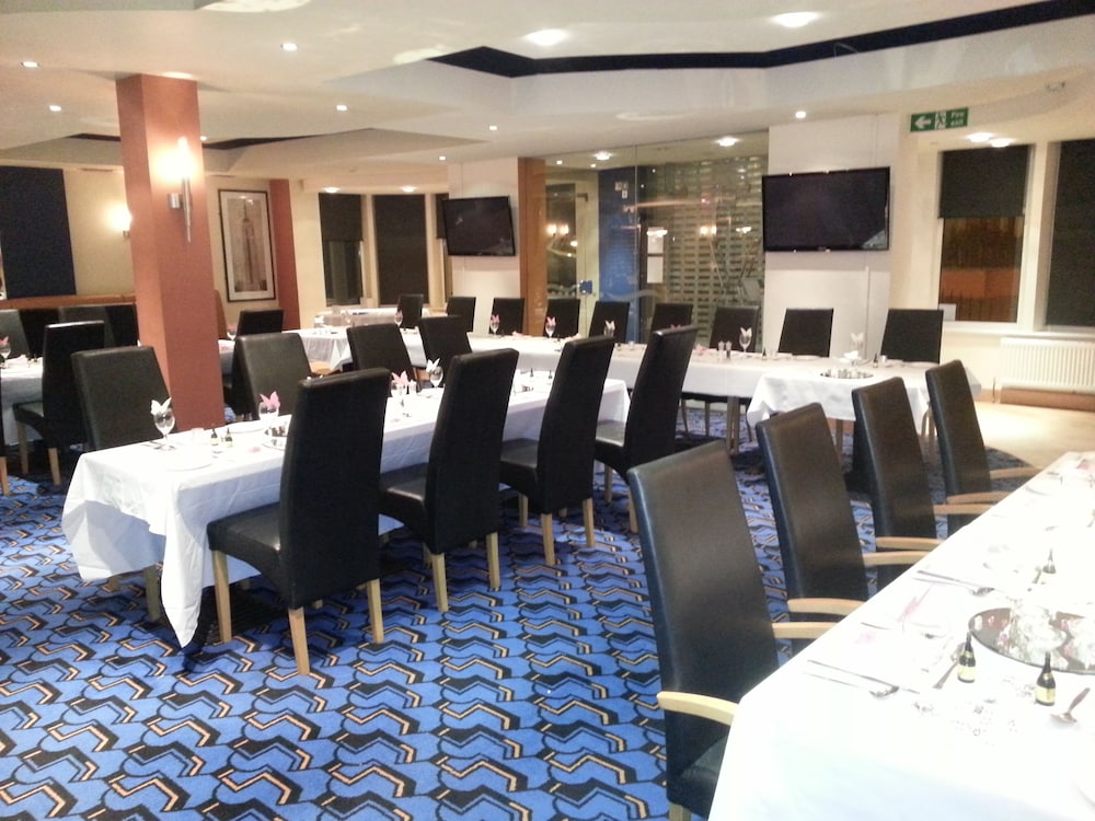 Windsor Hotel 14/30