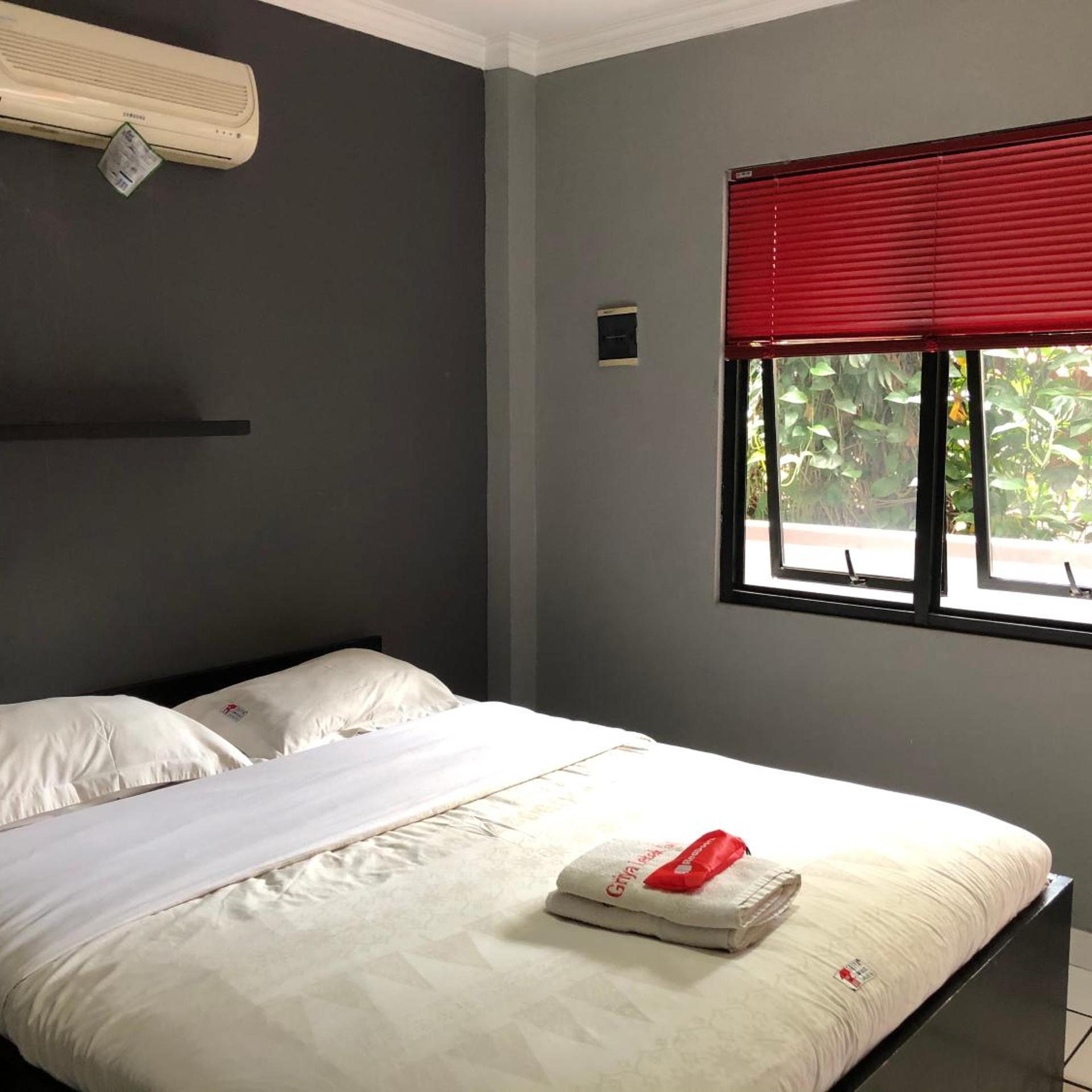 Room, Double Bed