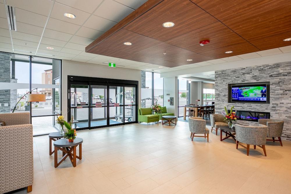 Holiday Inn Express Lethbridge Southeast 7/72