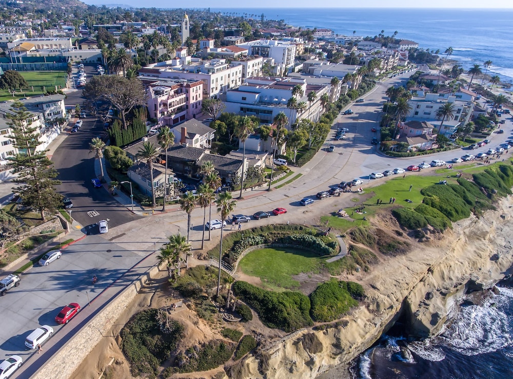 Scripps Inn La Jolla Cove 5/48