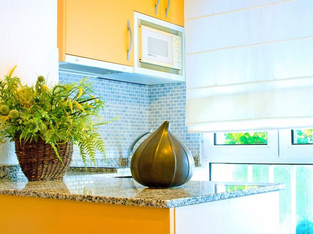 APARTAMENTOS LAS BRISAS 4/49