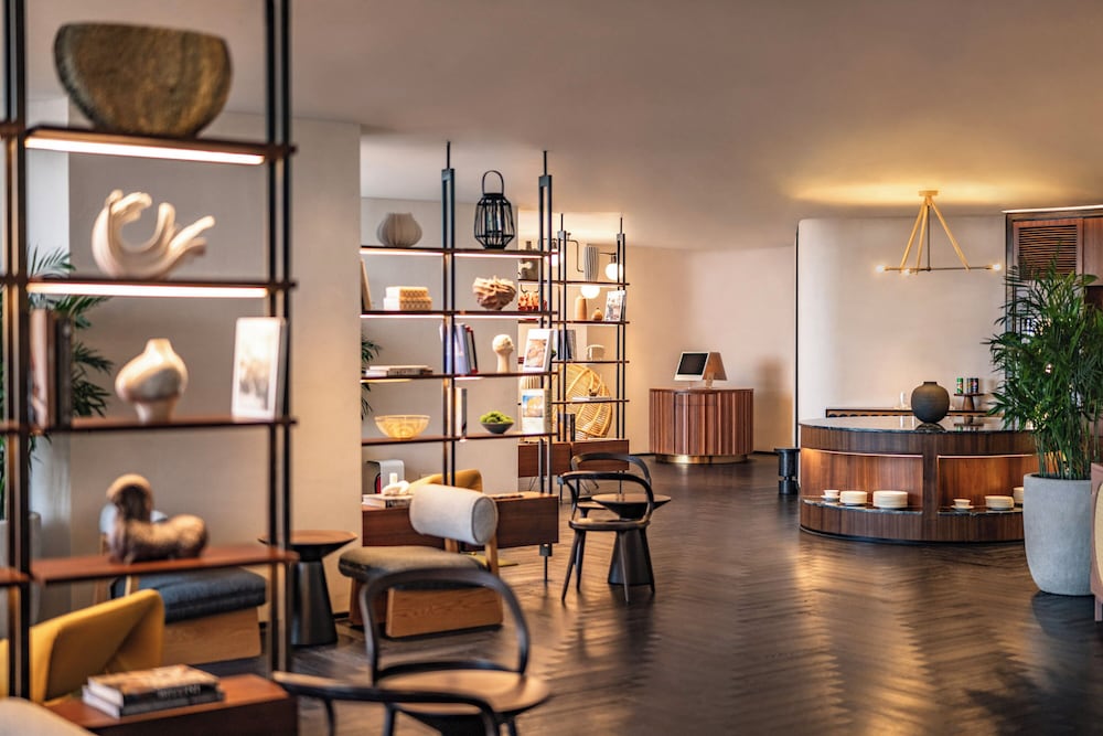 L7 WEST LAKE HANOI by LOTTE L7 RESIDENCES 48/66