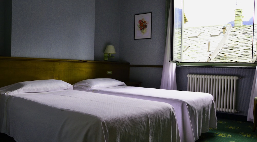 Hotel della Ville 15/55