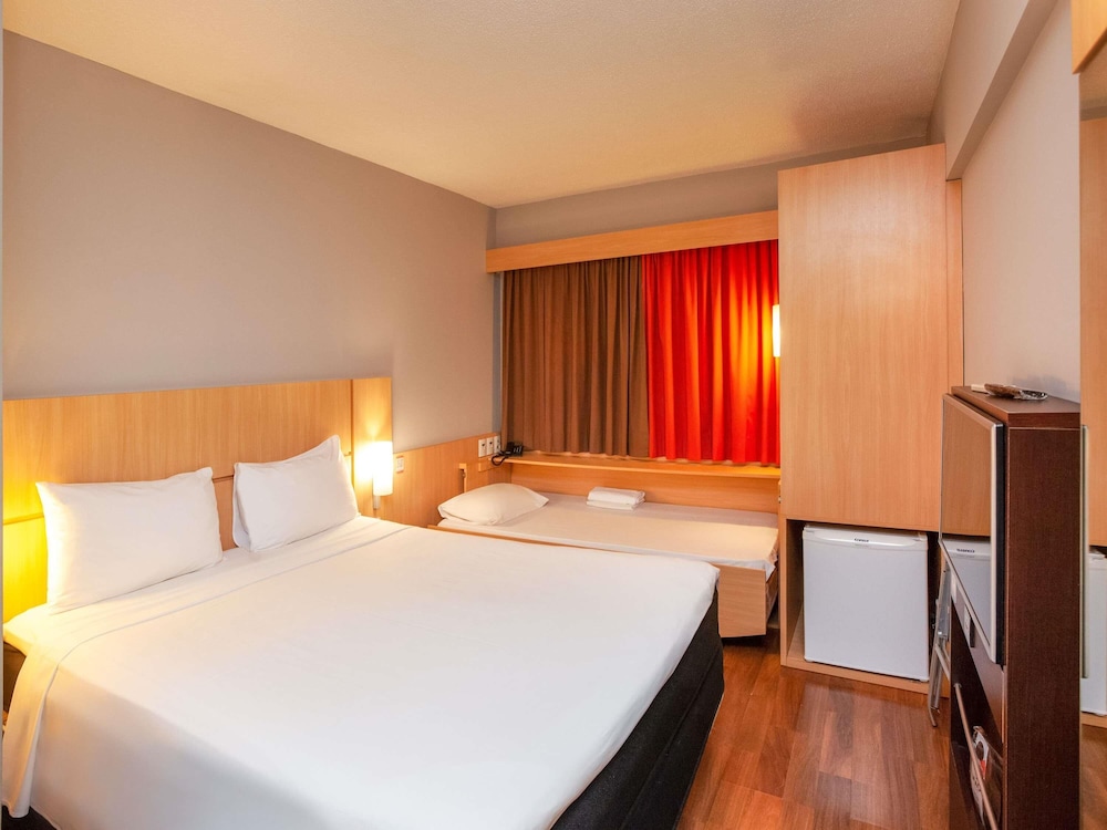 Ibis Recife Boa Viagem 24/65
