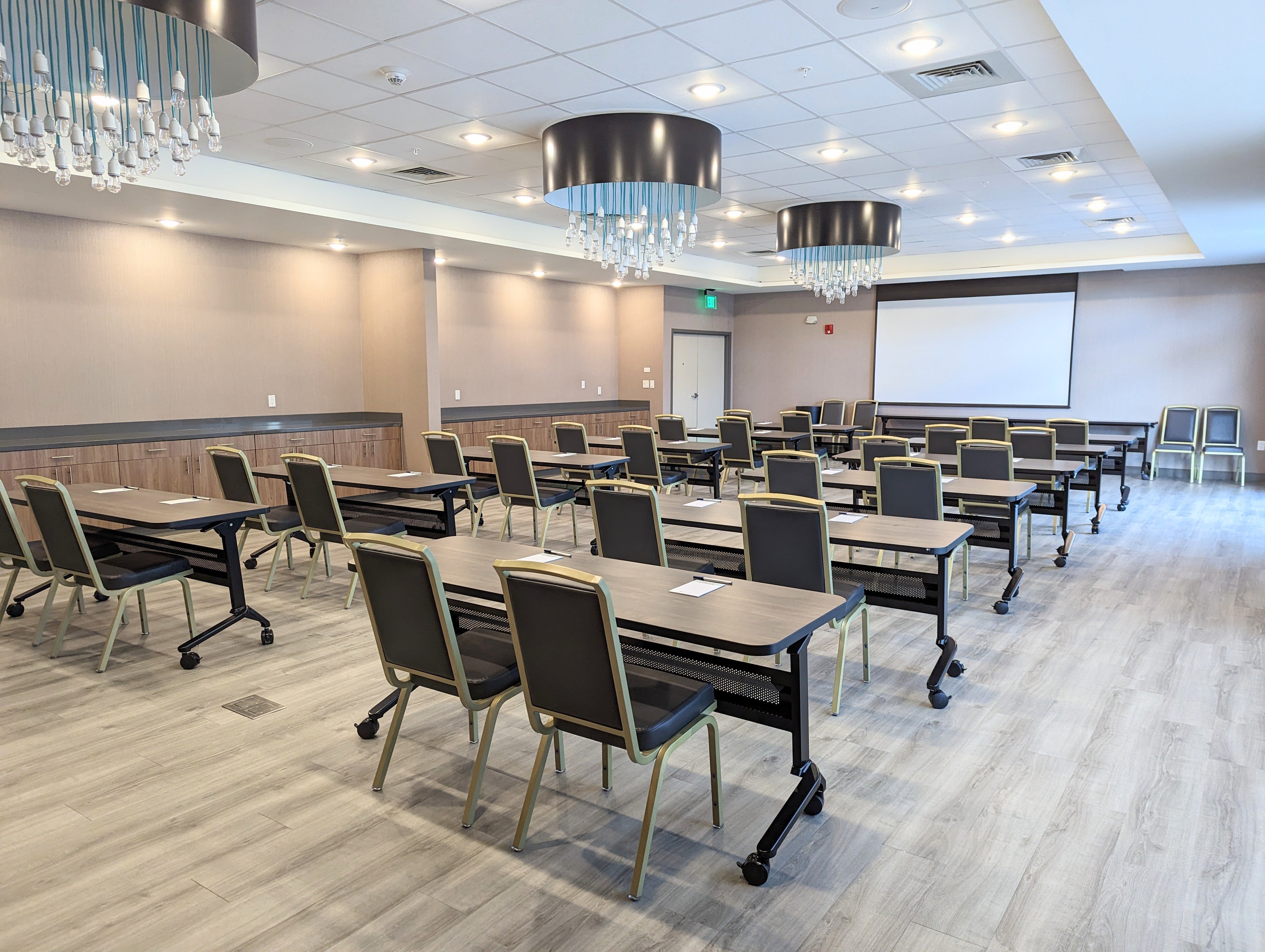Candlewood Suites - Tulsa Hills - Jenks, an IHG Hotel 15/20