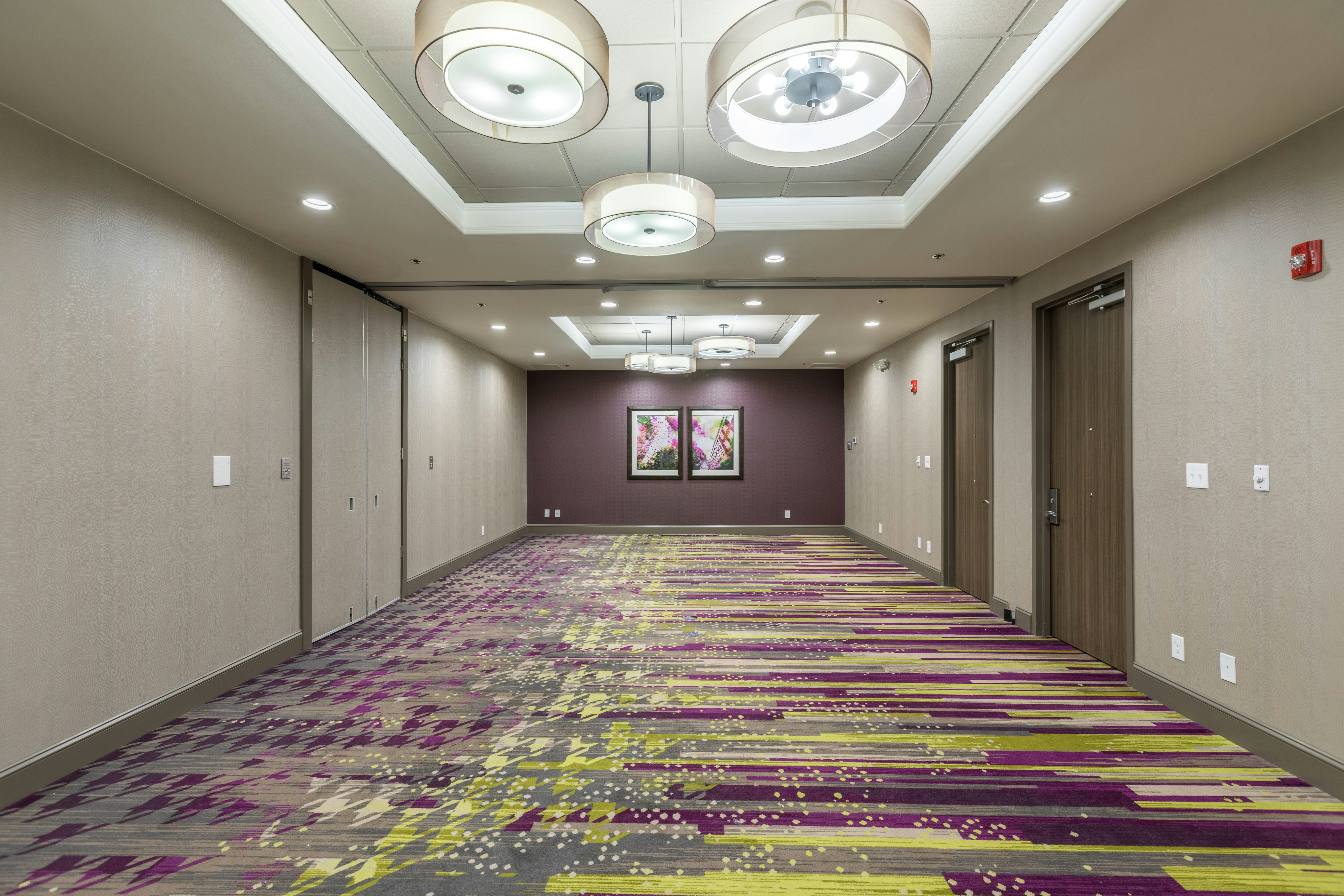 Doubletree By Hilton Hotel Winston Salem - University 51/55