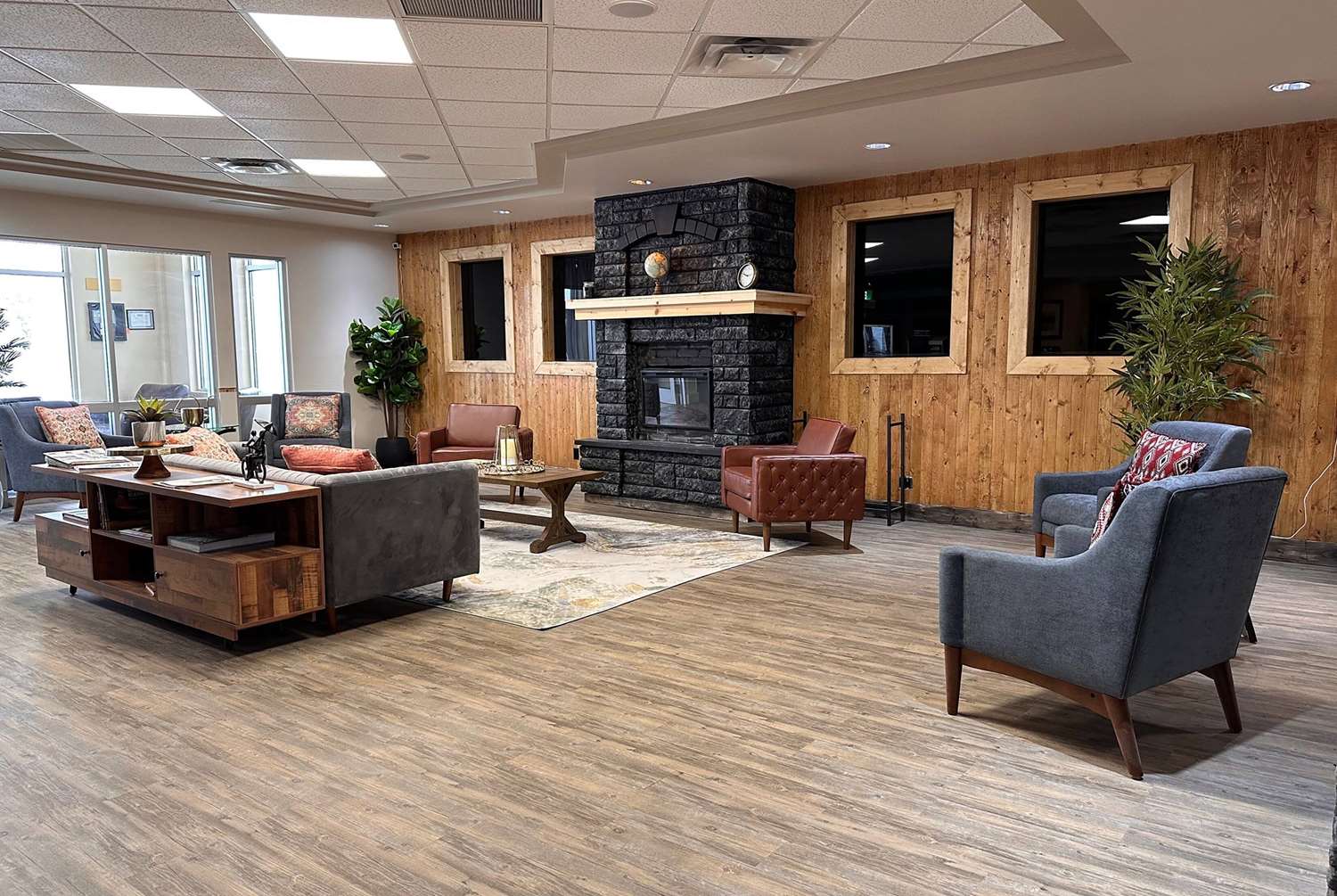 Ramada by Wyndham Estevan 6/7