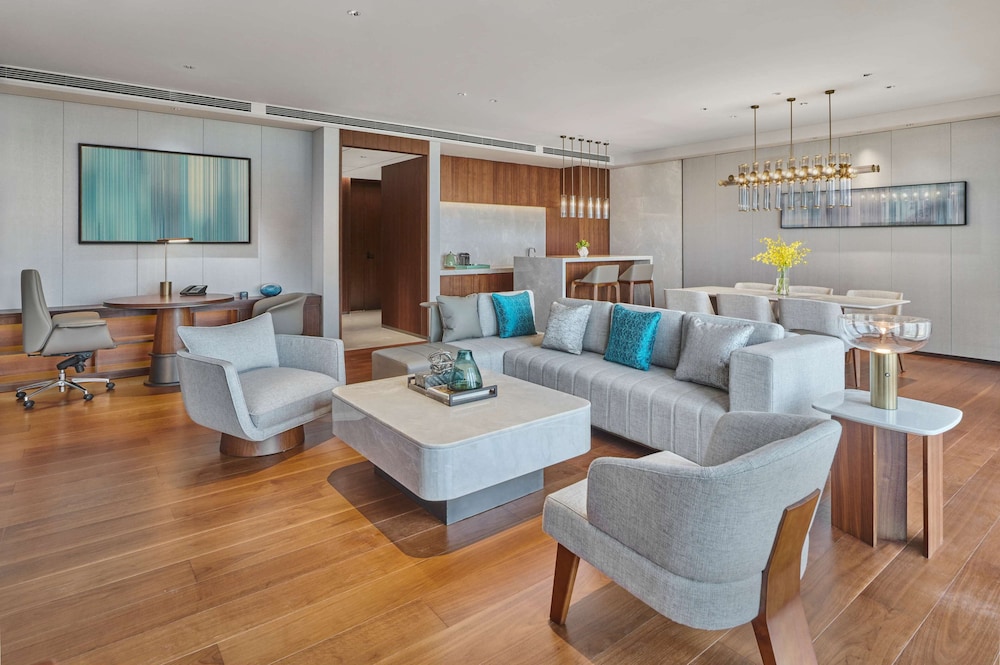 Hilton Chongqing Liangjiang New Area 32/64