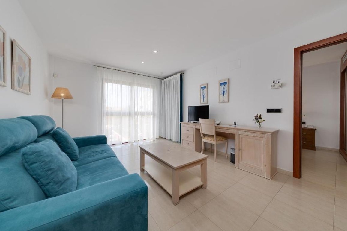 Hotel Daniya Denia 30/50