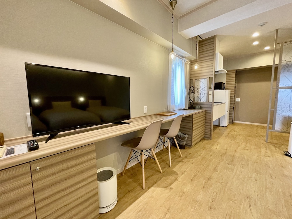 Hotel Tenshi Kan Kumoji 43/57