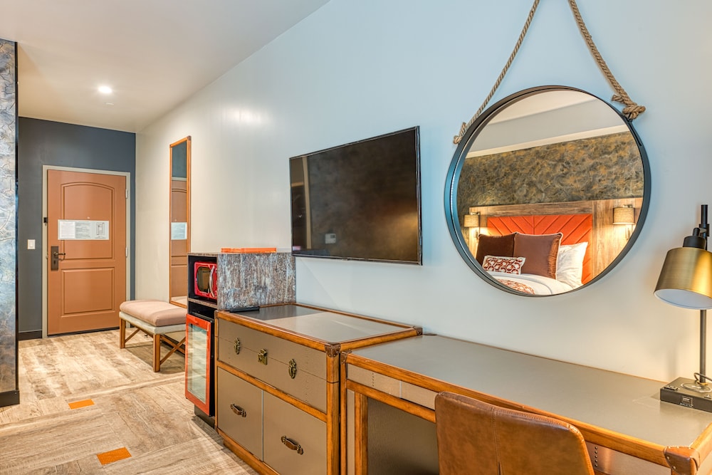 Hotel Lexen - Newhall 5/48