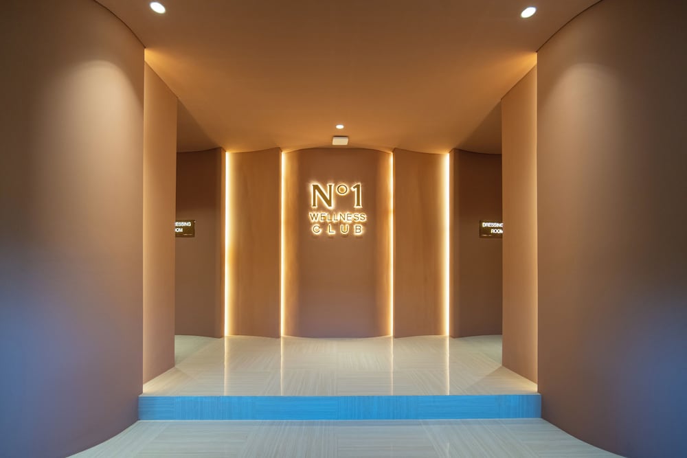 TS Suites Seminyak Bali 18/45