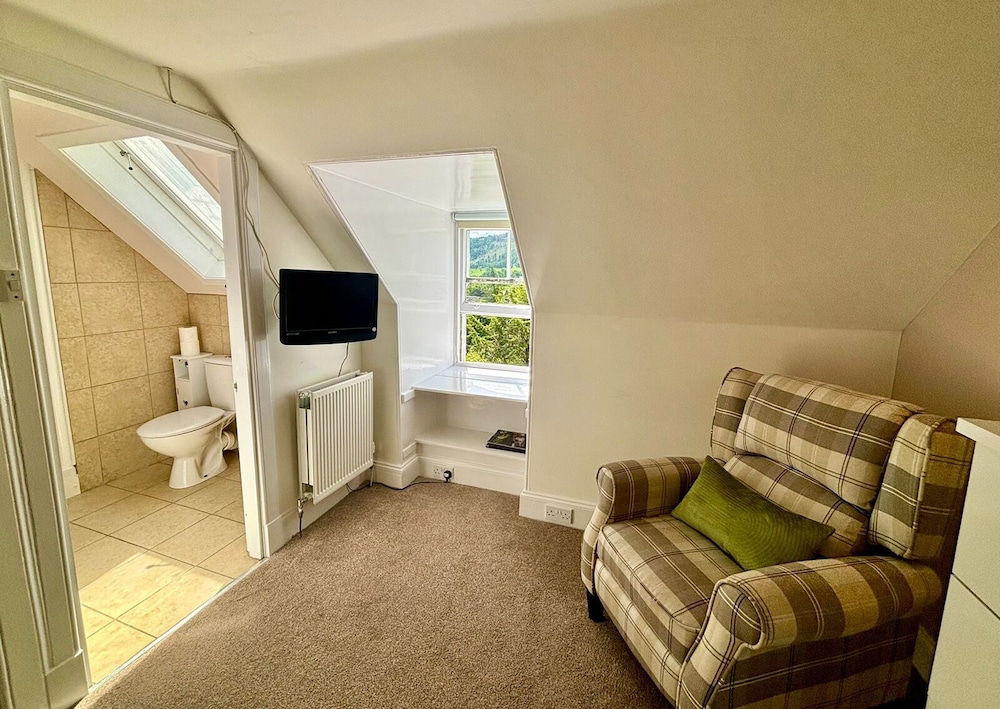 Carra Beag Guest House 32/50
