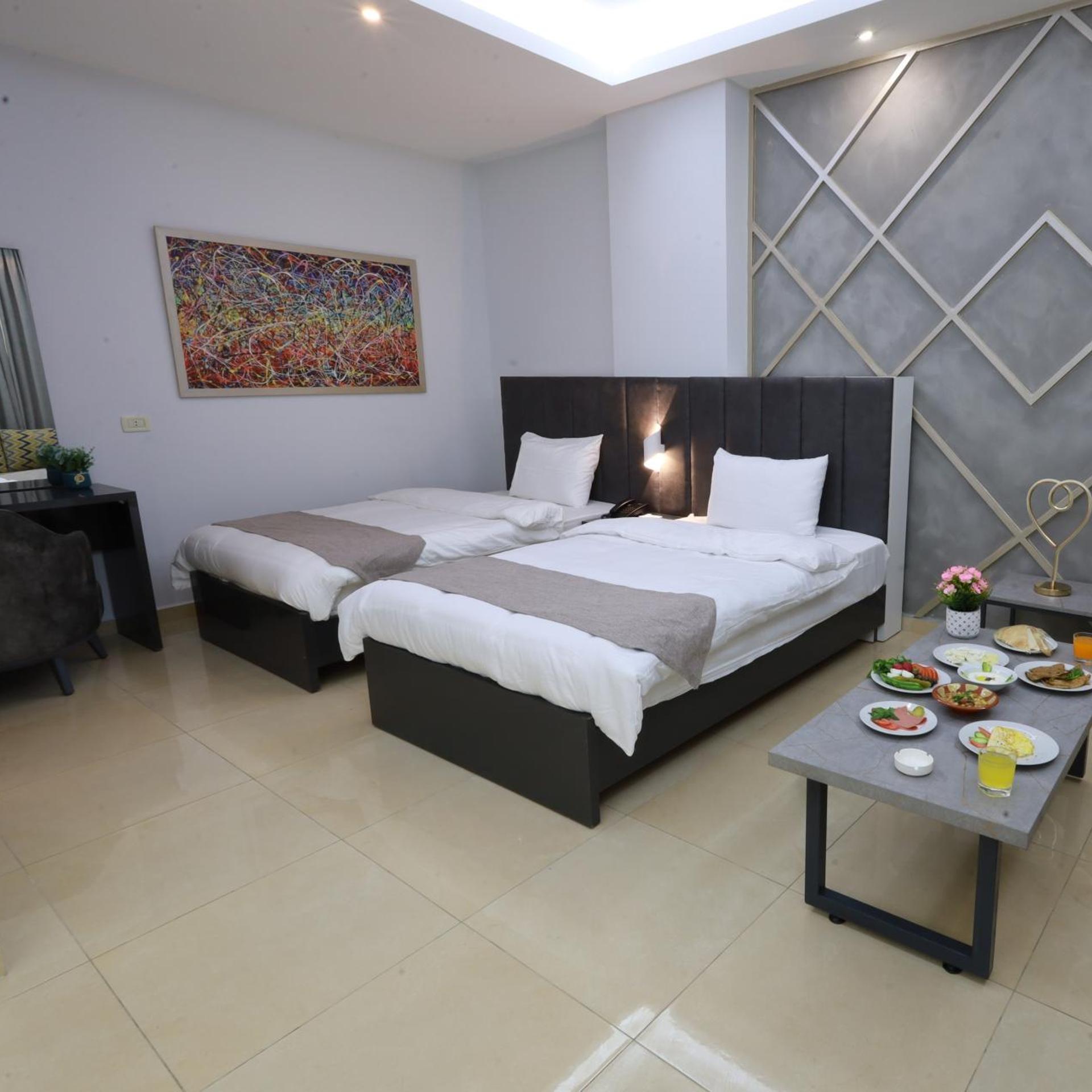 Palm Boutique Suites Hotel, Beirut 6/25