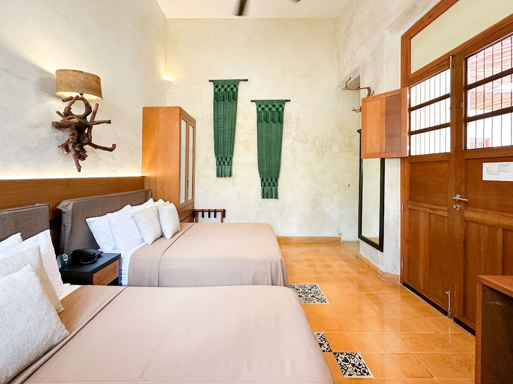 Ya'ax Hotel Boutique 12/74