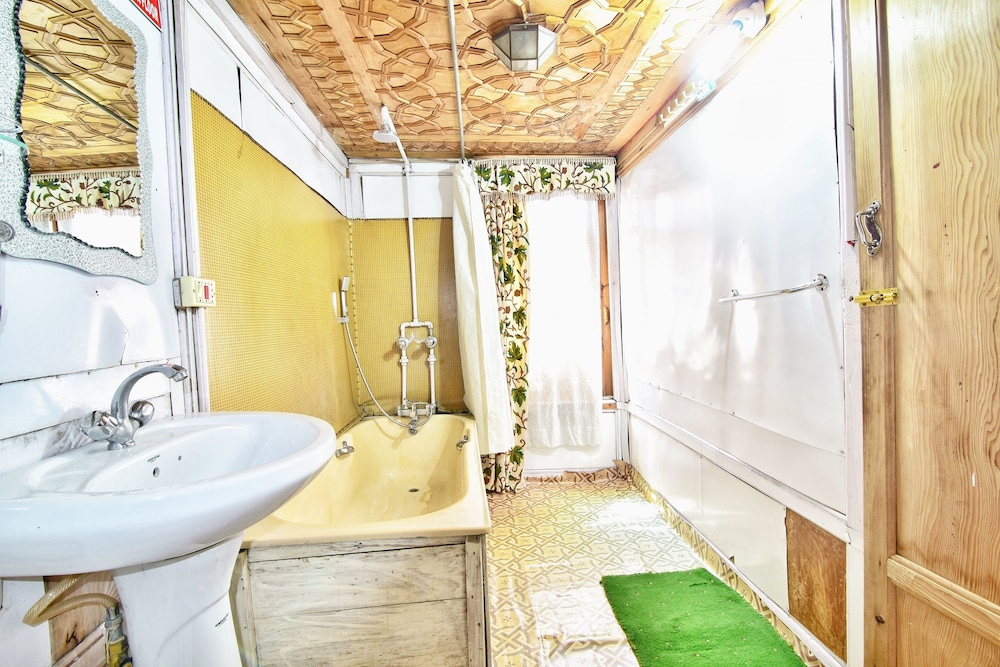 Houseboat Zaindari Palace 43/45