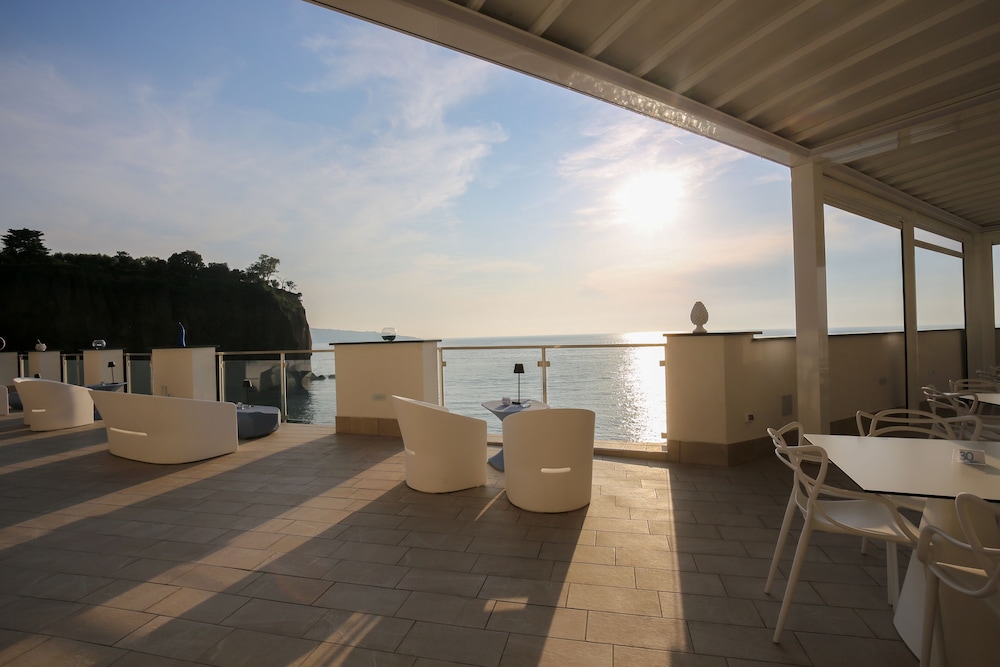 Hotel Giosue A Mare 26/50
