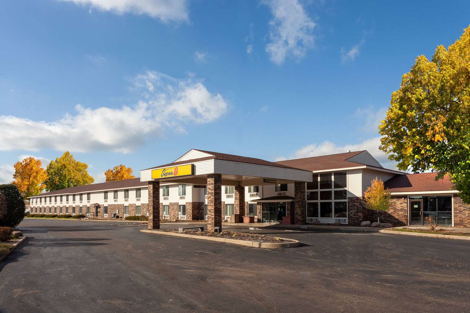 Super 8 by Wyndham Wausau 4/55