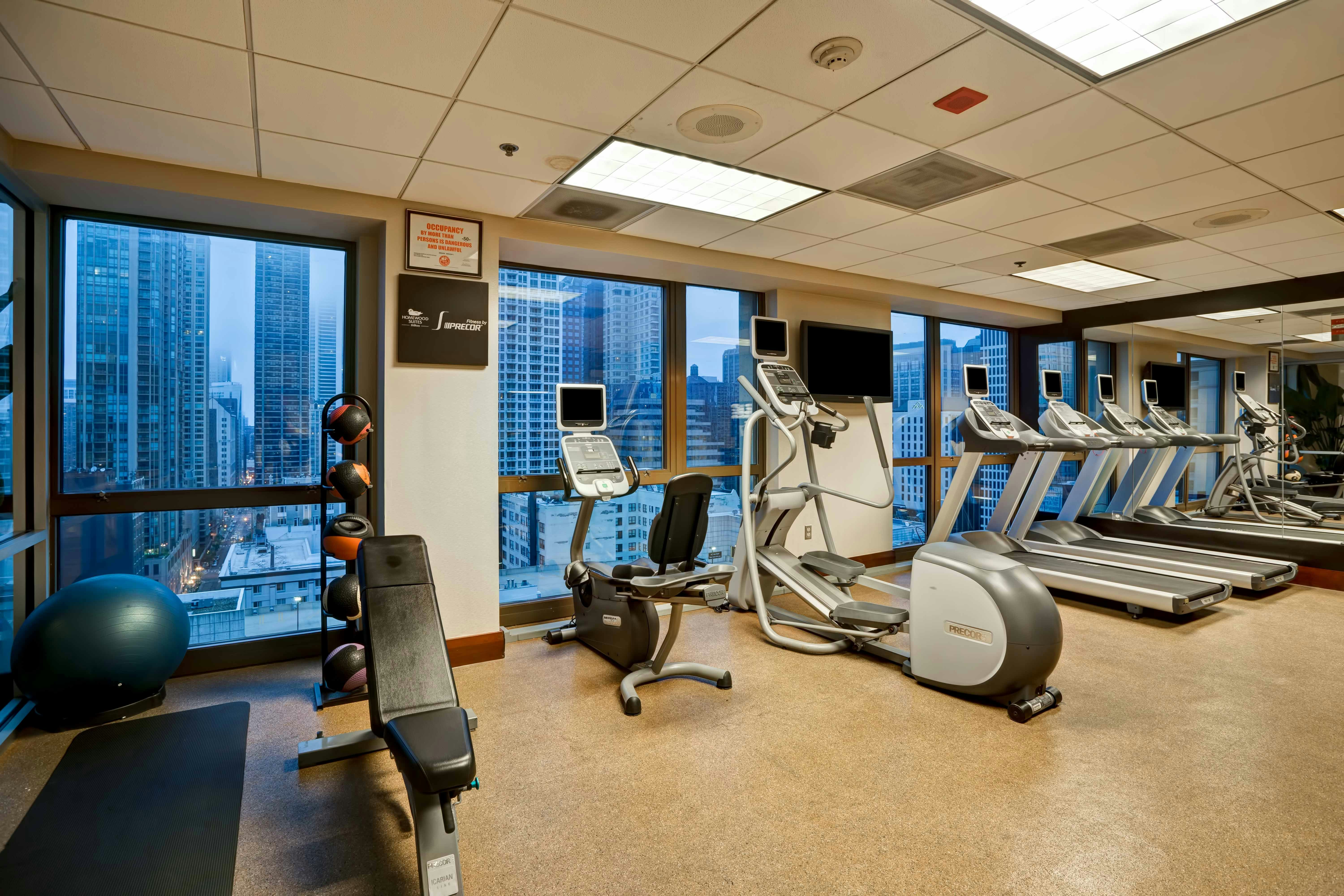 Homewood Suites by Hilton Chicago Downtown 25/51