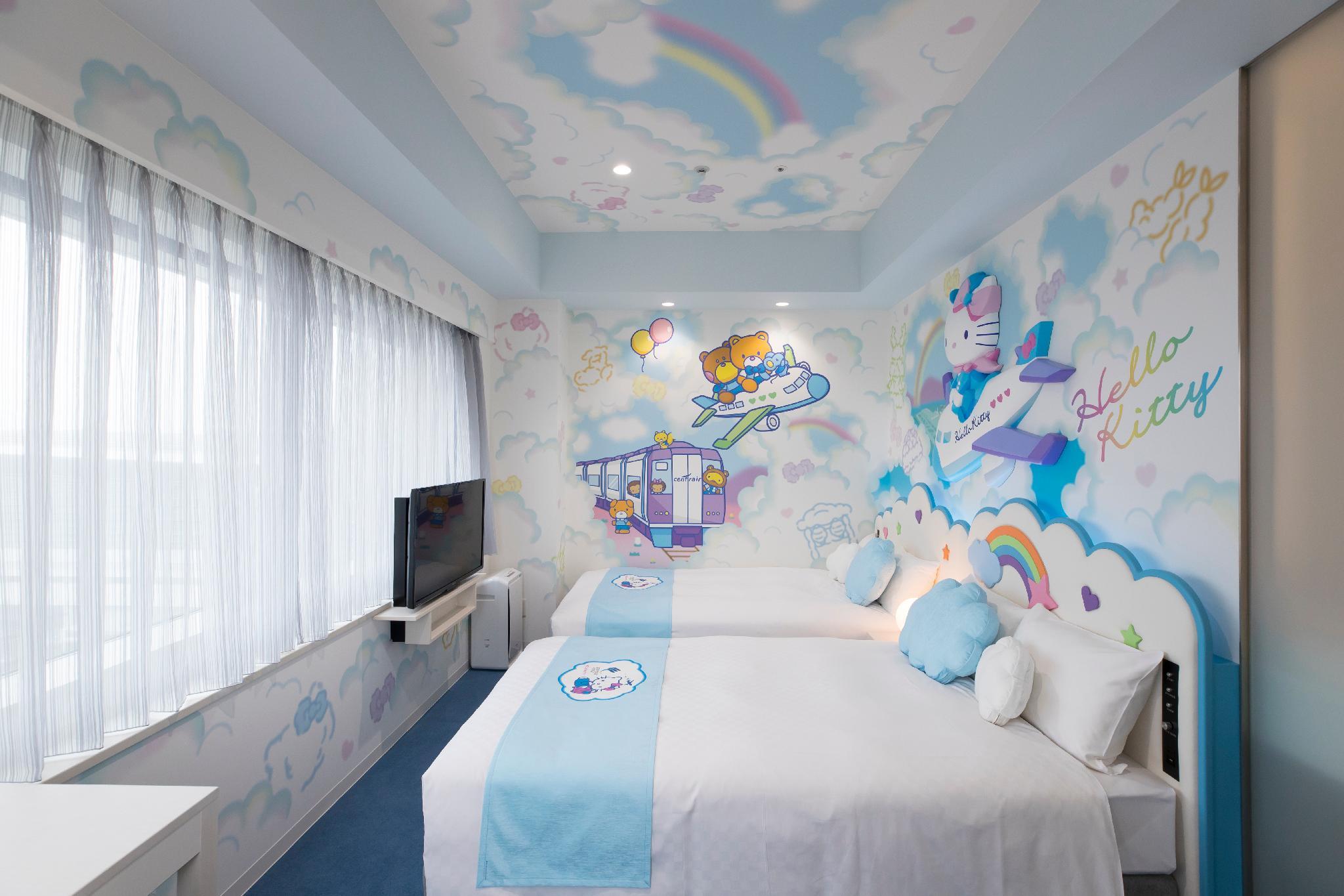 Hello Kitty, Pacific, Side Building
